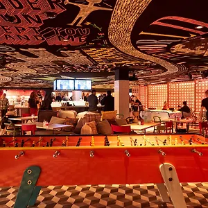 **** Hotel Mama Shelter Francia