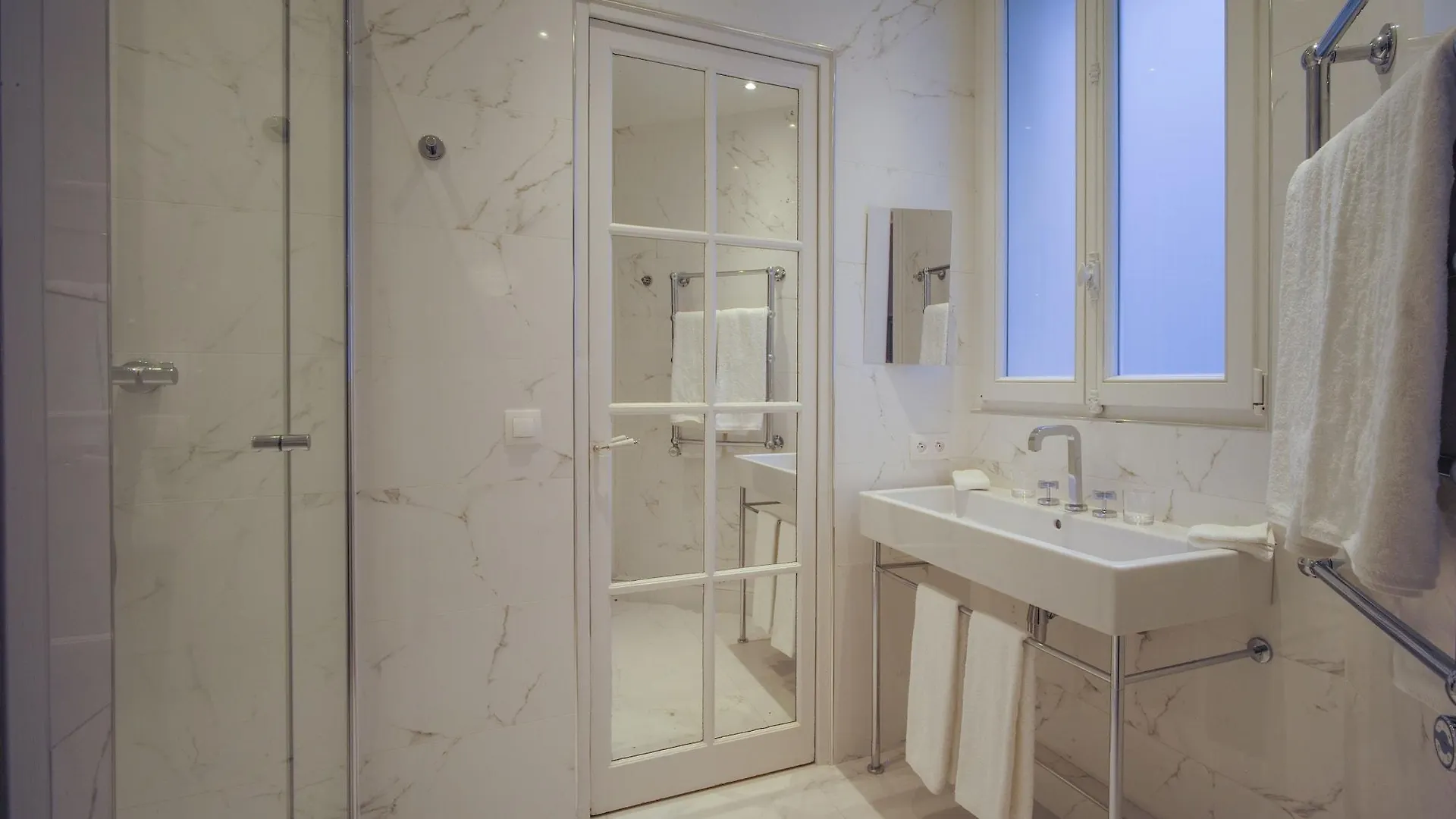 Relais12Bis Bed & Breakfast By Eiffel Tower Paris