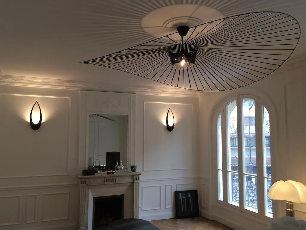 Relais12Bis Bed & Breakfast By Eiffel Tower Paris