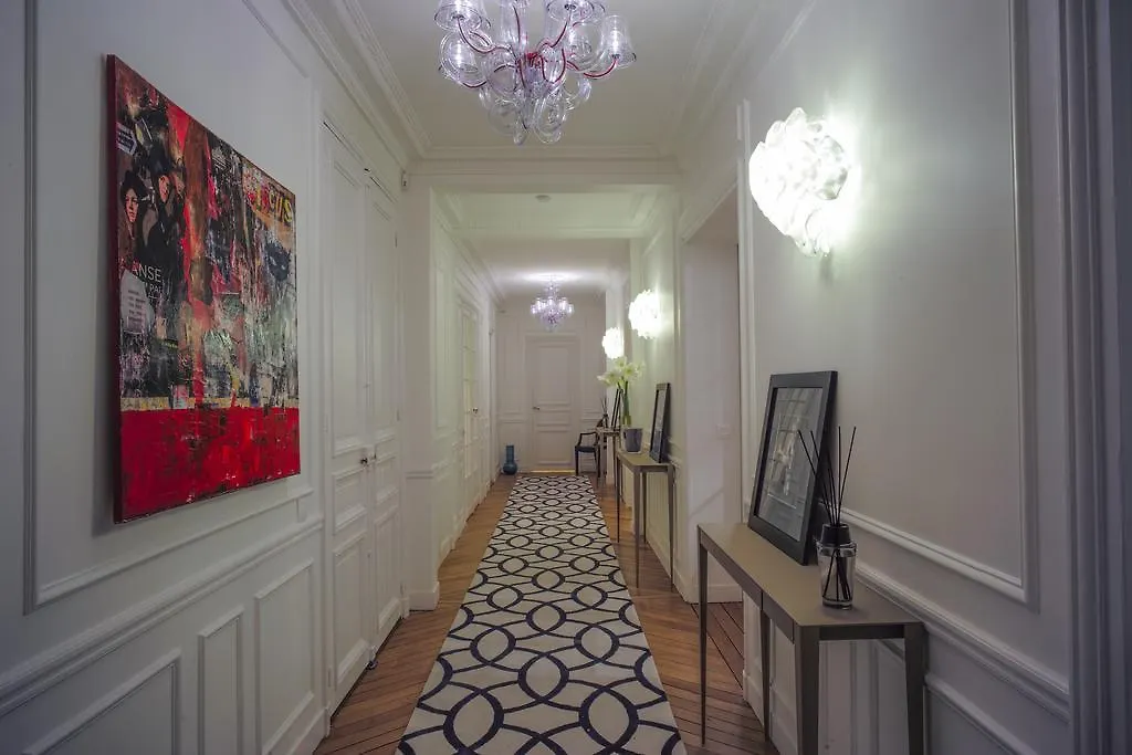 Relais12Bis Bed & Breakfast By Eiffel Tower Paris