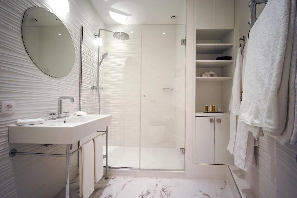 Relais12Bis Bed & Breakfast By Eiffel Tower Paris